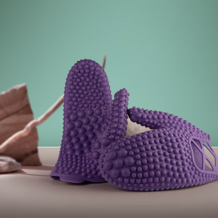 Soma Therapies Massage Mittens