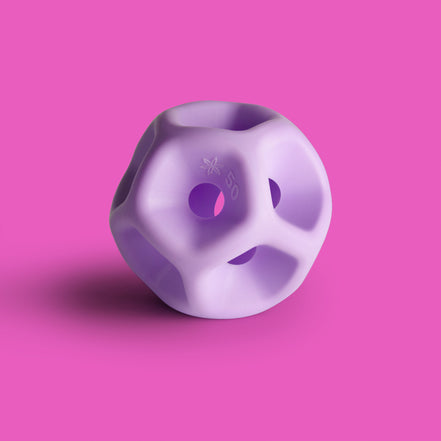 A Soma Flex® 50 detail shot, against a solid pink background