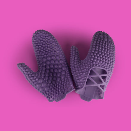 Soma Therapies Massage Mittens